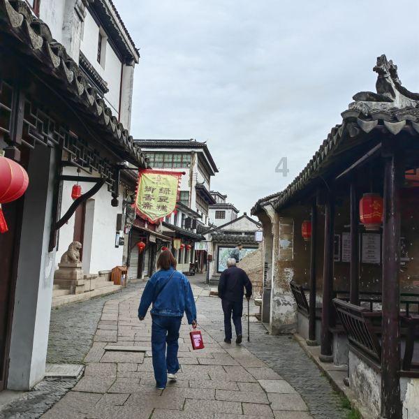 易四方泊车惊艳媒体老炮,比亚迪赢定智能竞备赛!